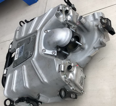 奧迪D4機械增壓器 汽油泵 空調(diào)泵